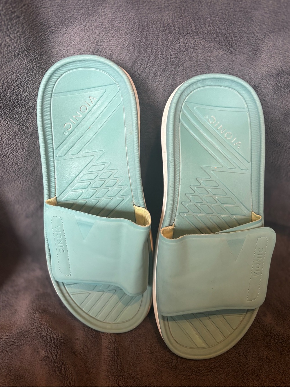 Vionic Slide Sandals in Aqua Blue